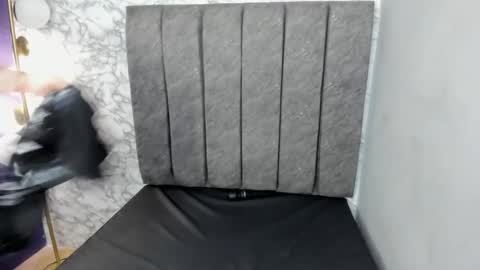 Snapshot of celestte_sweet chatting on 12/20/24, 07:33 online show from 12/20/24, 07:33