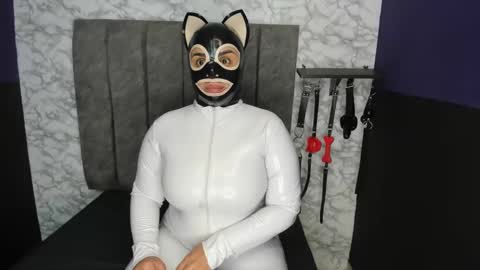 Snapshot of celestte_sweet chatting on 01/11/25, 12:07 online show from 01/11/25, 12:07