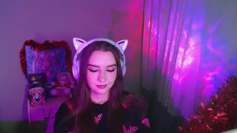 Snapshot of celia_sensual_ chatting on 02/18/26, 03:41 celia_sensual_ online show from 02/18/26, 03:41