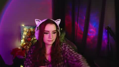 celia_sensual_ online show from 06/30/26, 08:43