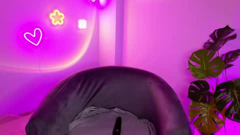  Celine  online show from 04/19/26, 02:11