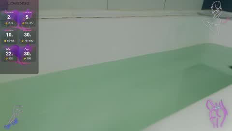 Snapshot of celine_faer1 chatting on 12/17/25, 01:39 Celine online show from 12/17/25, 01:39