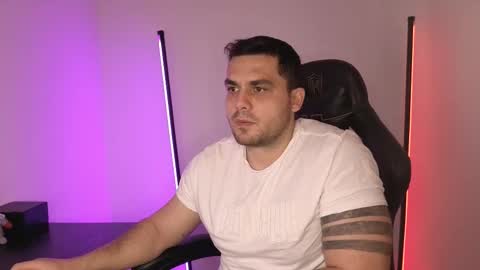 Snapshot of celylow chatting on 01/09/26, 01:14 Octav online show from 01/09/26, 01:14