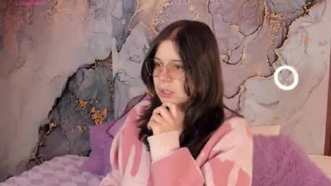 Hello guys my name is Sofi and Lizzie and  Vanessa online show from 02/20/26, 04:20