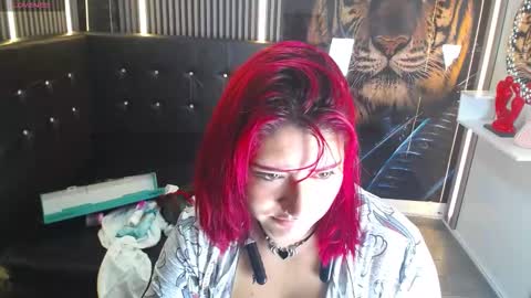 Cerecita  online show from 12/22/25, 12:02