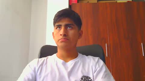 Snapshot of cesarex148 chatting on 12/13/24, 08:15 Cesar online show from 12/13/24, 08:15