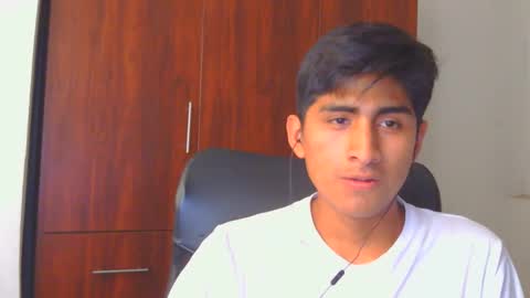 Snapshot of cesarex148 chatting on 12/27/24, 10:59 Cesar online show from 12/27/24, 10:59