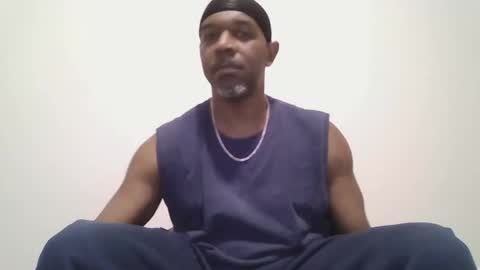 Snapshot of cflayv chatting on 09/22/25, 12:12 cflayv online show from 09/22/25, 12:12