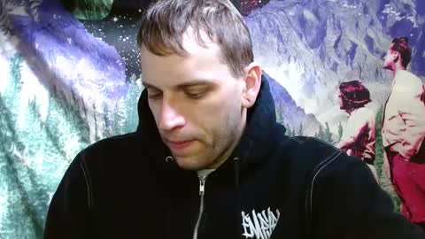 Snapshot of cguffey2284 chatting on 01/13/25, 05:55 cguffey2284 online show from 01/13/25, 05:55