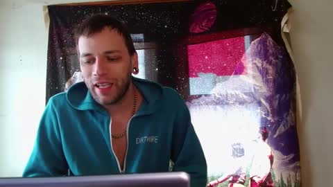 Snapshot of cguffey2284 chatting on 02/05/25, 04:36 cguffey2284 online show from 02/05/25, 04:36