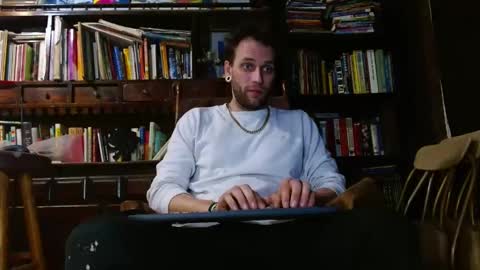 Snapshot of cguffey2284 chatting on 02/08/25, 08:53 cguffey2284 online show from 02/08/25, 08:53