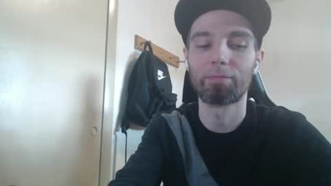 cha_cha_chillin online show from 06/01/26, 05:14