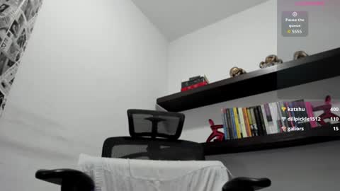 Isa online show from 12/16/24, 12:48