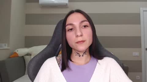 Kate online show from 02/11/25, 04:24