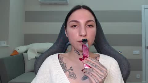 Kate online show from 02/26/25, 02:03