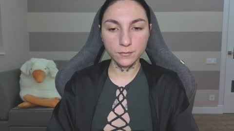 Kate online show from 10/17/25, 04:59