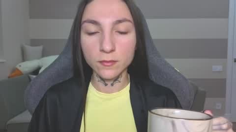 Kate online show from 05/04/26, 05:47