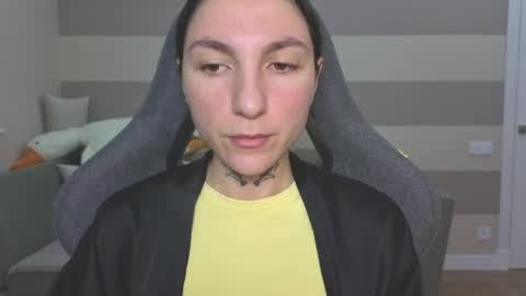Kate online show from 05/05/26, 06:32