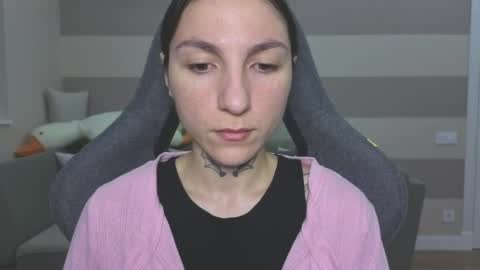 Kate online show from 05/13/26, 06:33