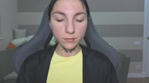 Kate online show from 05/19/26, 05:36