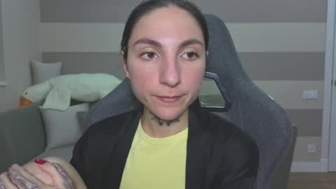 Kate online show from 06/15/26, 06:21
