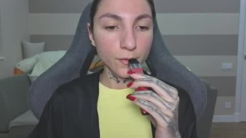 Kate online show from 06/16/26, 06:27