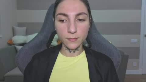 Kate online show from 06/18/26, 06:46