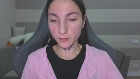 Kate online show from 06/25/26, 07:24