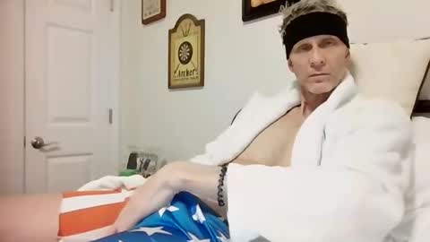 chad6f00t6 online show from 05/08/26, 03:56