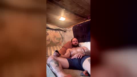chaddo1193 online show from 05/04/26, 04:19