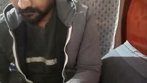 Snapshot of chadipluskhangarh chatting on 12/15/25, 04:44 Stormydick online show from 12/15/25, 04:44