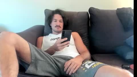 Lydong online show from 10/16/25, 07:26