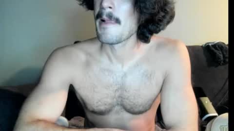 Lydong online show from 10/17/25, 07:33