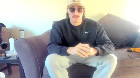 Lydong online show from 01/17/26, 07:50