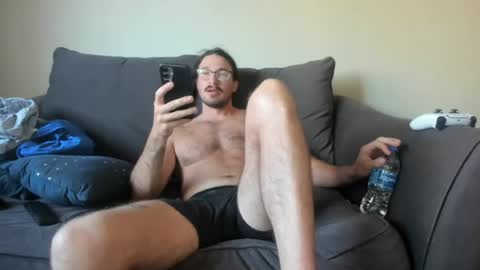 Snapshot of chadpowerz chatting on 06/11/26, 11:36 Lydong online show from 06/11/26, 11:36