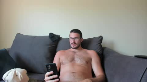 Snapshot of chadpowerz chatting on 07/13/26, 04:54 Lydong online show from 07/13/26, 04:54