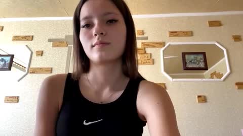 Luna online show from 03/28/26, 11:10