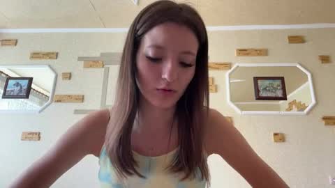 Luna online show from 04/16/26, 08:04