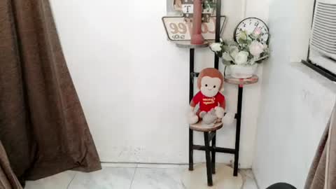 chakadal_xx online show from 11/17/25, 06:08