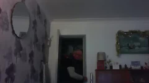 Snapshot of champers37 chatting on 12/17/24, 12:54 Champers online show from 12/17/24, 12:54