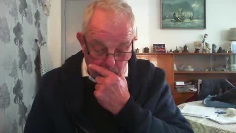 Snapshot of champers37 chatting on 02/27/25, 03:15 Champers online show from 02/27/25, 03:15