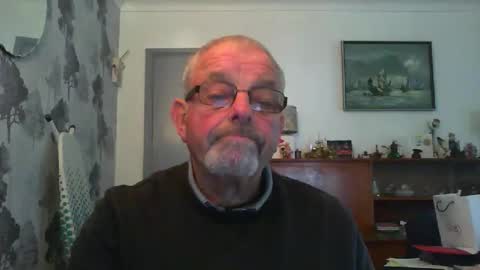 Snapshot of champers37 chatting on 12/17/25, 12:22 Champers online show from 12/17/25, 12:22