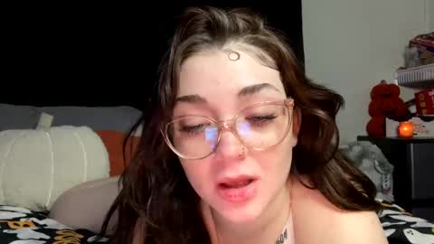 Chances Bunny online show from 10/02/25, 10:33