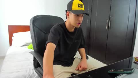 Kenji online show from 10/25/25, 04:57