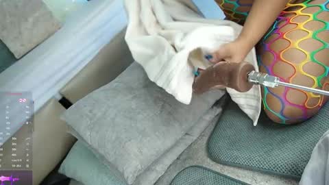 CHANELL online show from 03/10/25, 05:00