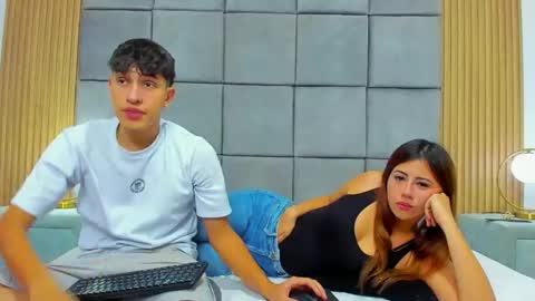 Chanellandmax online show from 11/12/25, 02:39