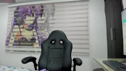 Snapshot of chanelwill chatting on 03/17/26, 11:35 Chanel online show from 03/17/26, 11:35