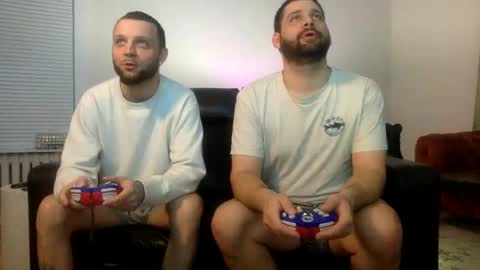 Snapshot of change340 chatting on 01/31/25, 03:20 TATS AND TANNED online show from 01/31/25, 03:20