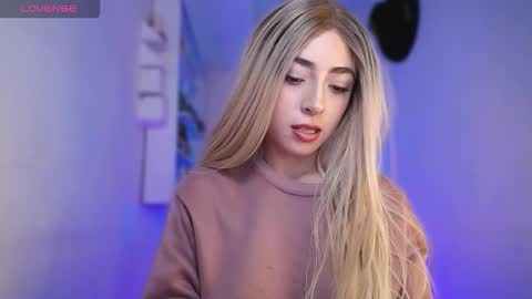 channel_blonde_a online show from 02/06/26, 10:02