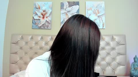 Snapshot of channeljonson chatting on 02/04/25, 12:00 Channel online show from 02/04/25, 12:00